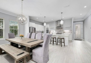 Chic Coastal 5BR in Inlet Beach with Golf Cart and POOL